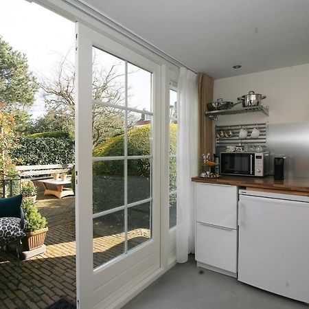 B&B Ereprijs 헤이그 외부 사진