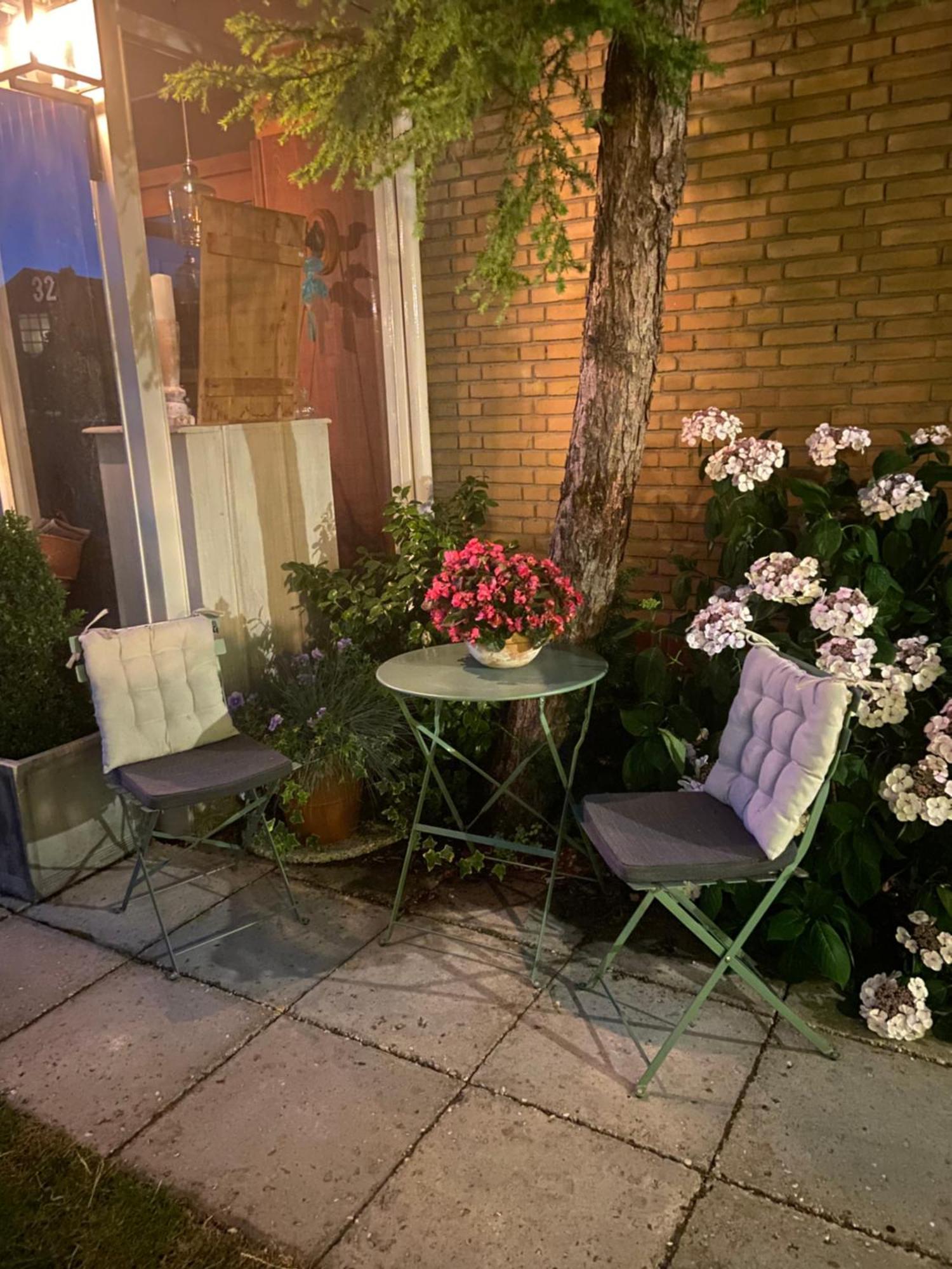 B&B Ereprijs 헤이그 외부 사진