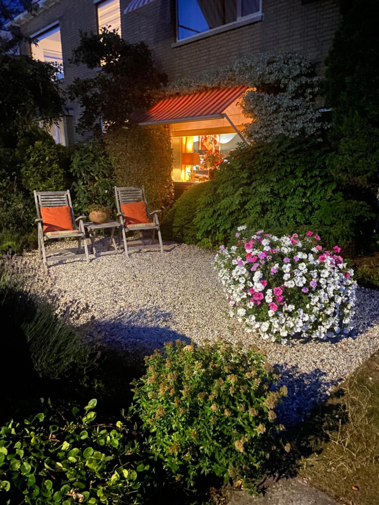B&B Ereprijs 헤이그 외부 사진